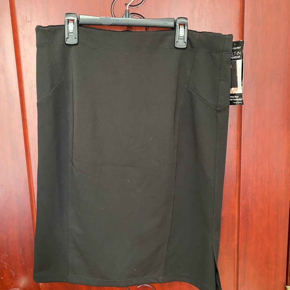 Women’s Pencil Skirt